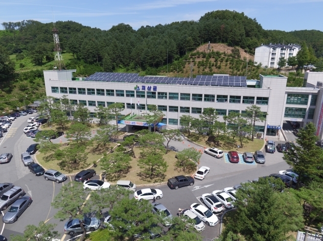 괴산군 외국인 계절근로자 무단이탈률 0%대 눈길
