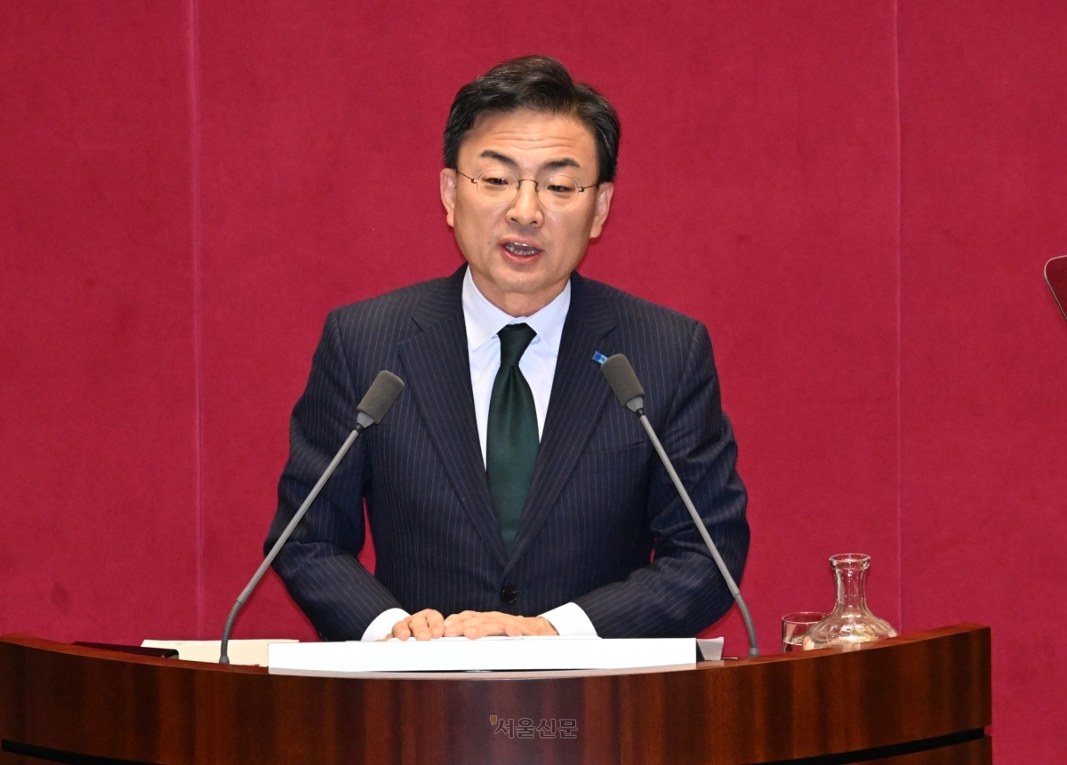 신장식 조국혁신당 대표는 9일 오후 국회에서 열린 국회 본회의 비교섭단체 대표연설을 하고 있다.2026.9.9 안주영 전문기자