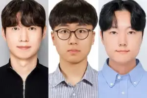 울산 공무원 3명 테트라포드에서 추락한 여성 구조