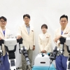 “메스” 말귀 알아듣는 Dr.로봇, 수술실 간호사·보조의사 된다