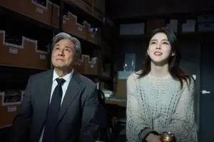 한국 아저씨만의 ‘인턴’… “청년 최민식 더 써달라”
