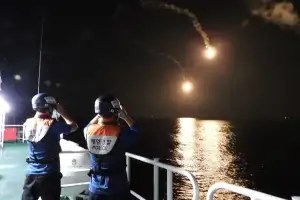 [속보] ‘부산 예인선 전복’ 실종자 1명 시신 포항 해변서 발견