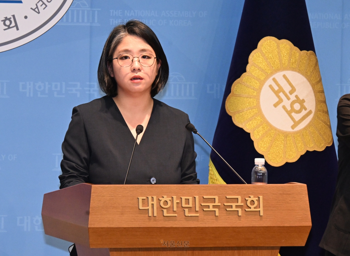용혜인 성평등가족부 장관 후보자가 10일 국회 소통관에서 입장 발표 기자회견을하고 있다. 2026.9.10 안주영 전문기자