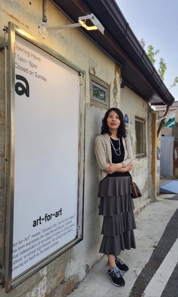 최영미 시인.  이미출판사 제공