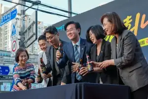 축제 무르익은 동대문의 가을밤… 골목마다 웃음·활력 넘쳤다