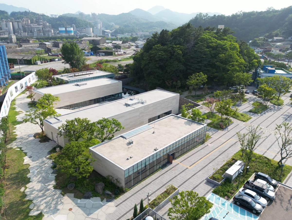 삼척 동해왕 이사부축제가 11~13일 장미공원 등에서 열린다. 사진은 이사부독도기념관 전경. 서울신문 DB