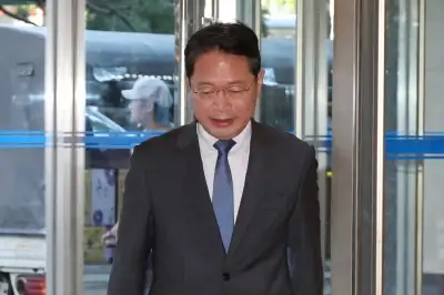 김승원 ‘신약 청탁’ 의혹 수사 본격화…경찰, 이틀 연속 고발인 조사