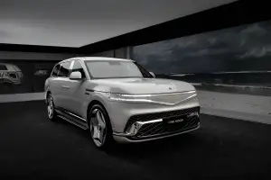 제네시스, 최상위 전기 SUV ‘GV90’ 국내 첫 공개…용인 수지서 특별전