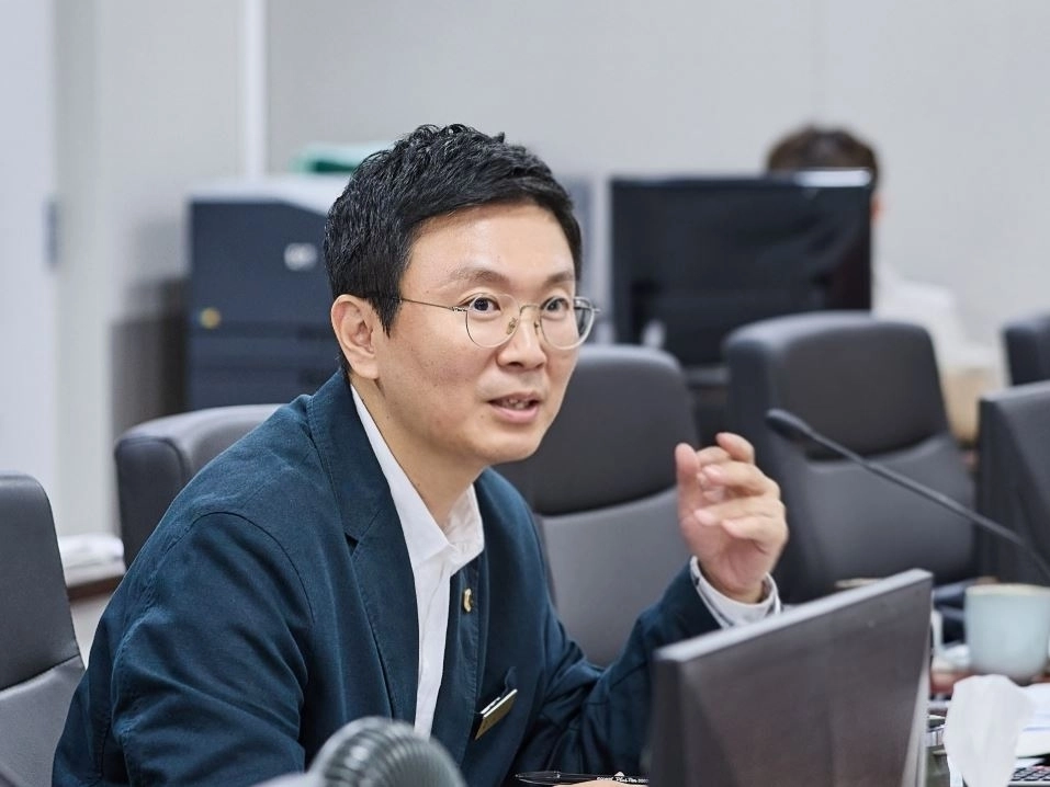 ▲ 지난 9일 열린 제2회 추가경정예산 심의에서 발언중인 송연섭 의원(사진=경기도의회)
