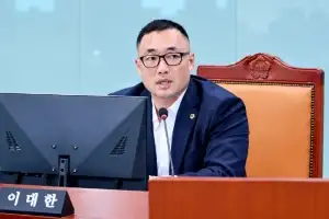 이대한 경기도의원 “카드 쓰게 해놓고 수수료 지원 삭감… 부담은 택시기사 몫”