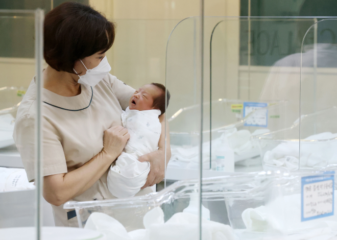 “우리 아기 맞나요?”…산후조리원 신생아 ‘바뀜 사고’ 막는 법 [주목, 이 주의 법안]