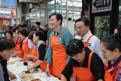 격해지는 민주·혁신…김민석 “지분 나누기 없다”vs조국 “모욕적”
