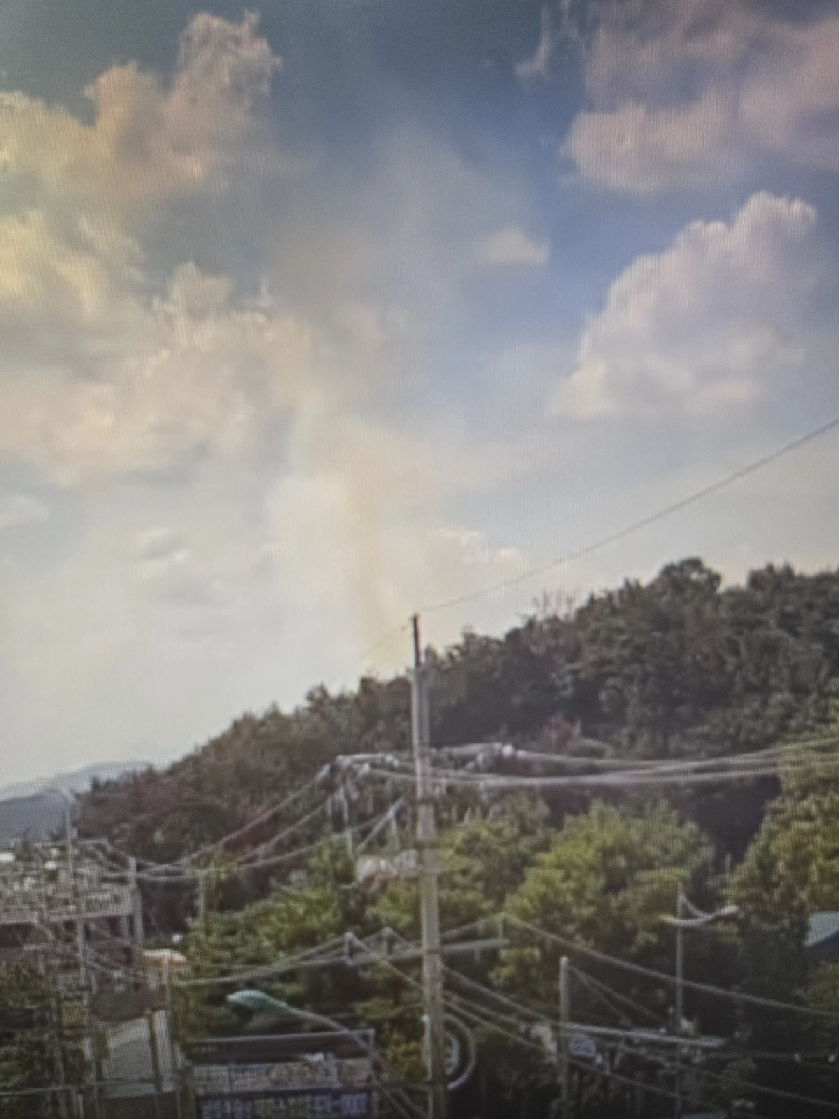 대구 달성군 야산에서 발생한 산불. 산림청 제공