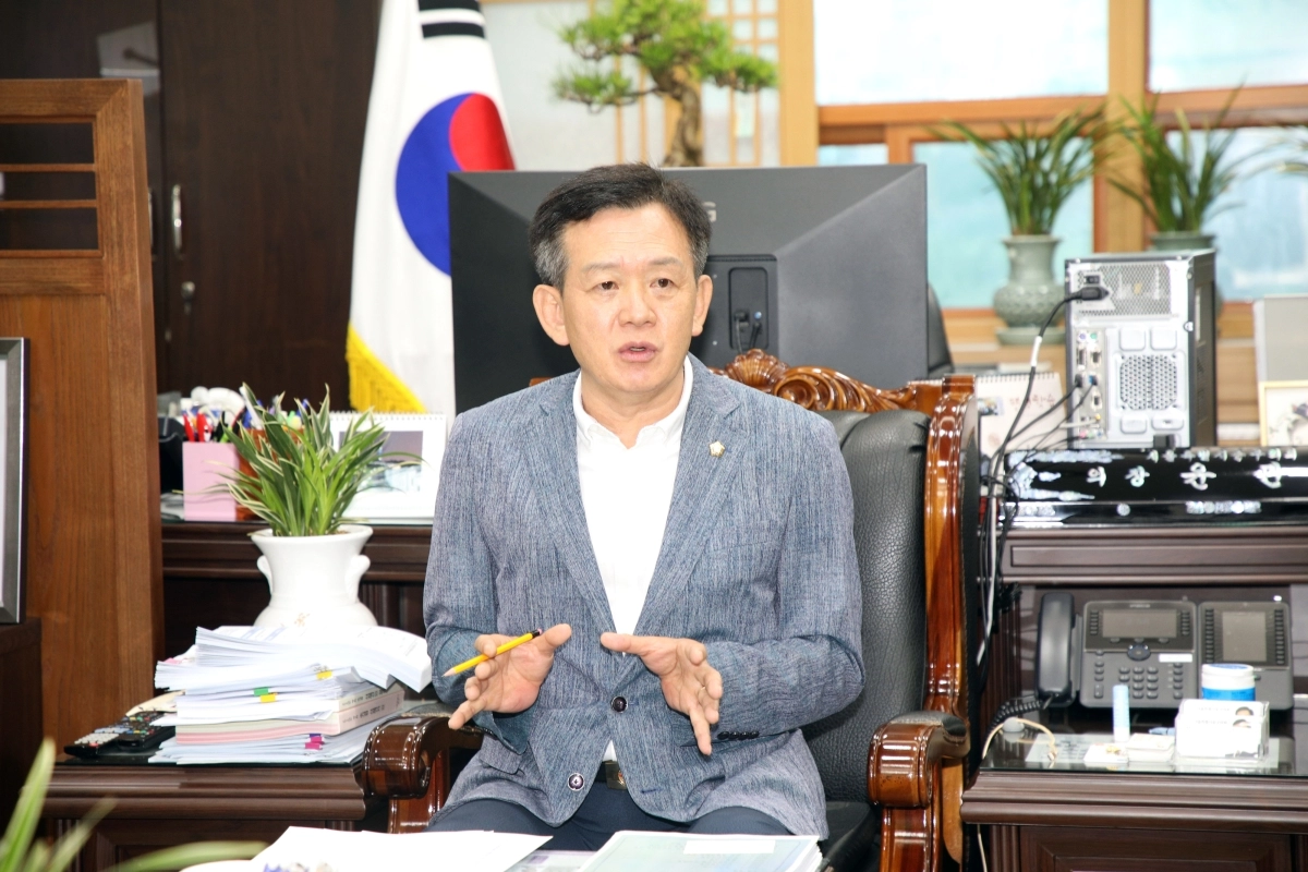 윤판오 서울 중구의회 의장