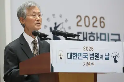 조희대 ‘대법관 재제청’ 장고… 새 추천위 강행하나