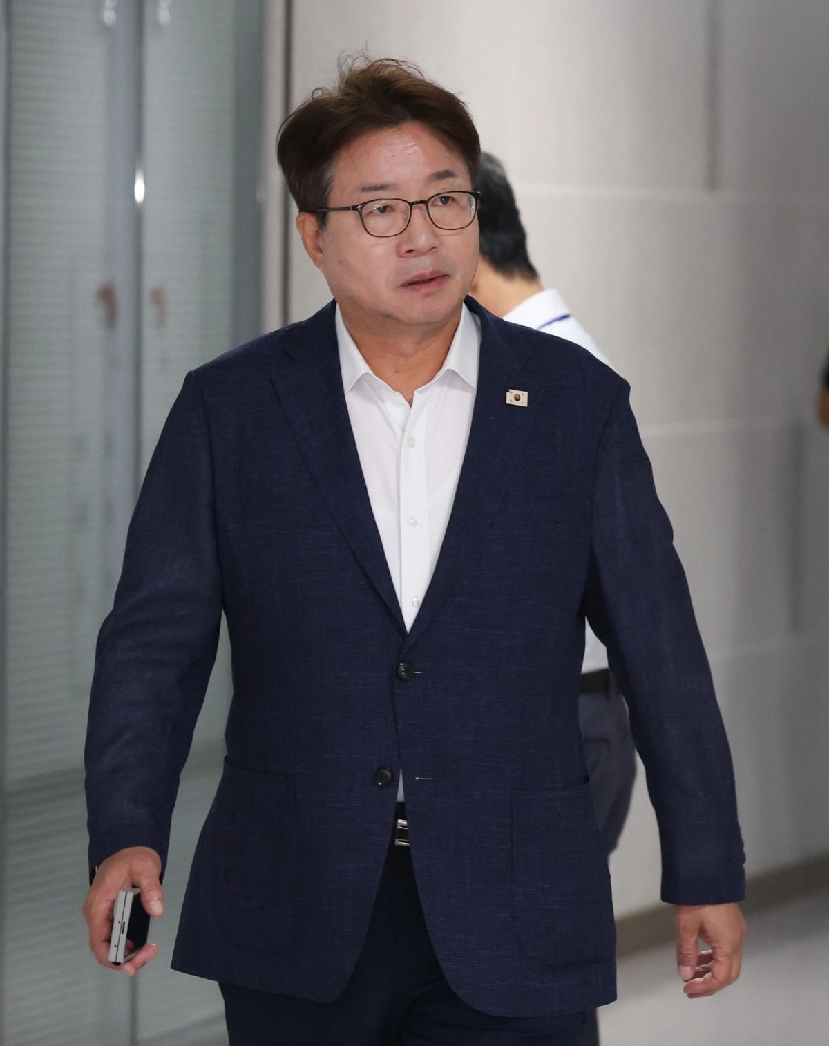 민주당 국토정책조정회의 참석하는 염태영 의원
