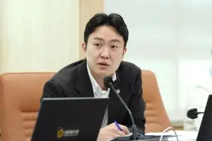 노성철 서울시의원, 방치 킥보드 관리 사각지대 해소 나서… 개인형 이동장치 이용안전 증진 조례 개정안 본회의 통과