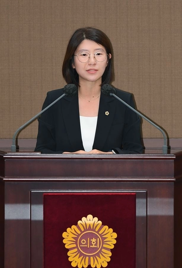 제339회 임시회 본회의에서 5분자유발언을 하고 있는 박희정 의원. 서울시의회 제공