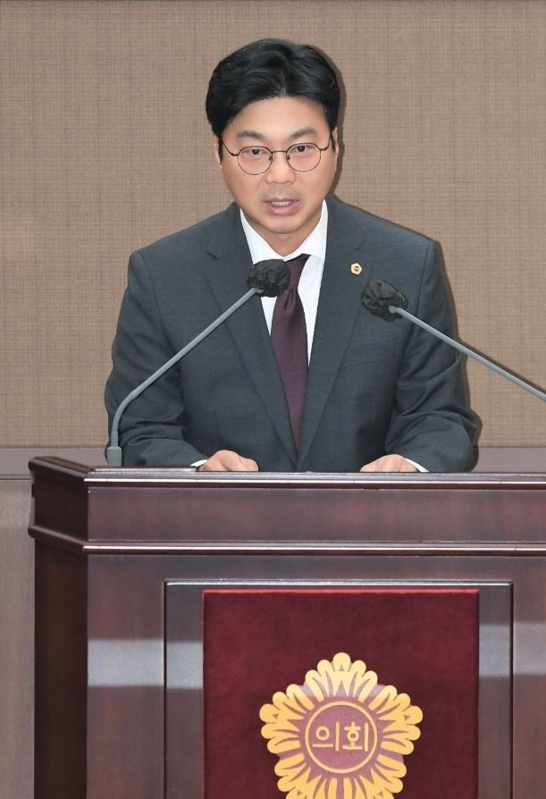 지난 11일 열린 제339회 서울시의회 임시회 본회의에서 5분 자유발언을 하는 장태용 의원. 서울시의회 제공