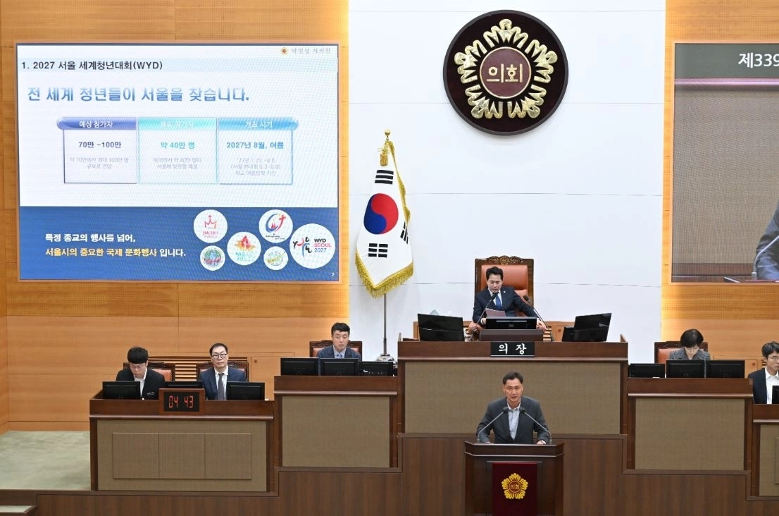지난 11일 열린 제339회 서울시의회 임시회 본회의에서 5분 자유발언을 하는 박칠성 의원. 서울시의회 제고