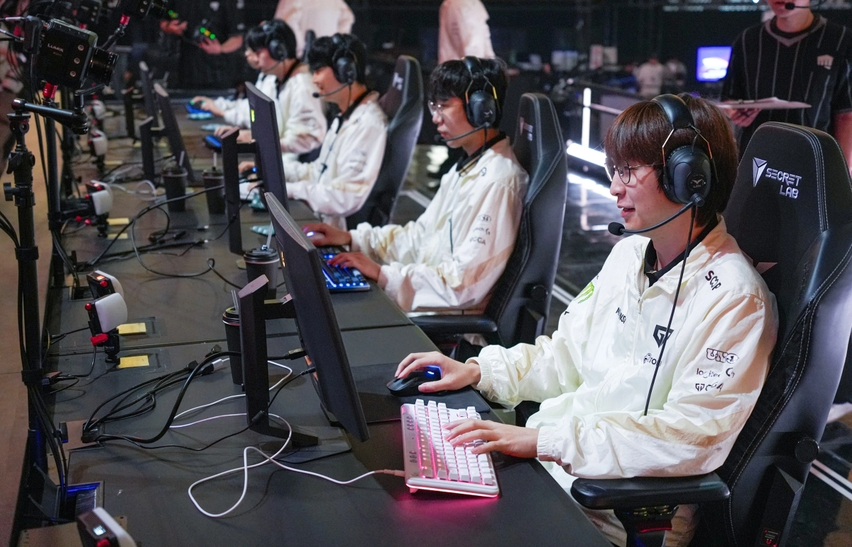 LCK 결승전에 오른 젠지 선수단.  연합뉴스