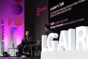 LG “전문가 AI가 고른 종목, S＆P500보다 수익률 20% 앞서”