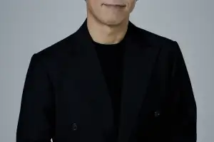 ‘한국판 쉰들러’ 문형순 서장 역에 최덕문… 영화 ‘부당하므로 불이행 ’10월 제주 올로케이션