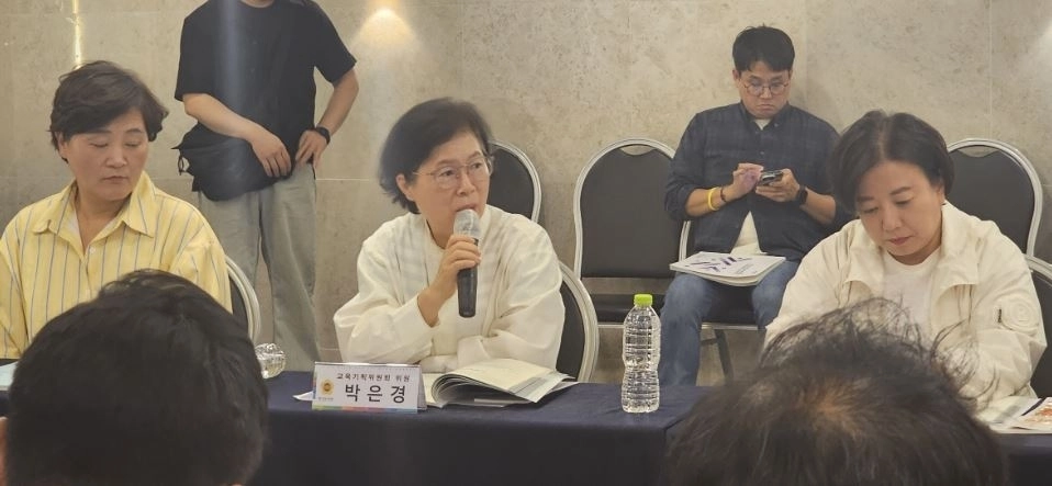 ▲ 지난 9일 제주도에서 개최된 교육기획위원회 현장정책회의에 참석한 박은경 의원(사진=경기도의회)