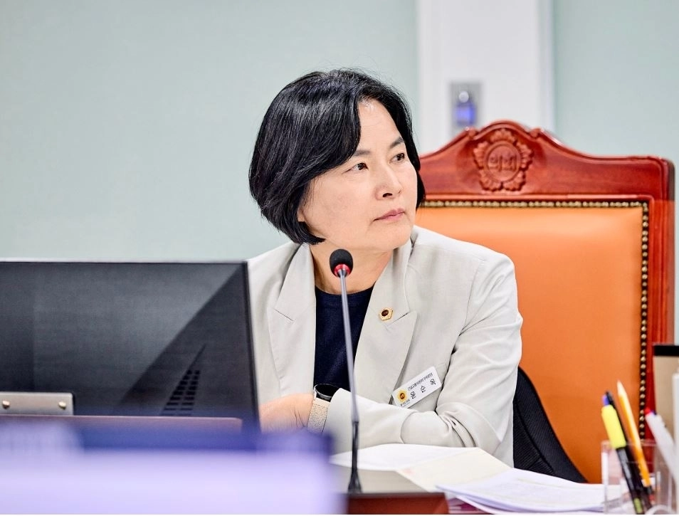 ▲ 질의하는 윤순옥 의원(사진=경기도의회)