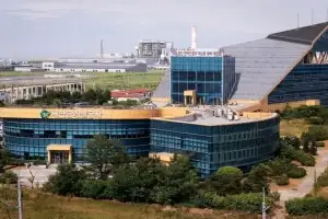 청와대 민정비서관 부친, 새만금개발공사 이사 자진 사퇴