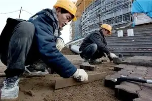“北해외노동자 최대 10만명… 러 드론공장에도 파견”