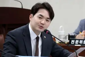 관악구, 주민 AI 이용료 지원 길 열렸다…관악구의회 최웅주 의원 발의 조례 본회의 통과