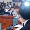 與주도 김승원 법무장관 후보자 인사청문보고서 채택…국민의힘 퇴장