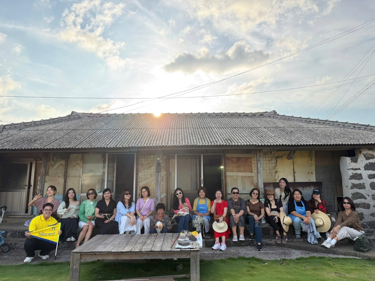 제주도는 한국관광공사 하노이지사, 베트남 최대 여행사와 협력해  지난 15일부터 17일까지 베트남 핵심 기업 관계자 12명을 대상으로 ‘신산업·환경·사회·지배구조(ESG) 답사 여행’을 진행했다. 제주도 제공