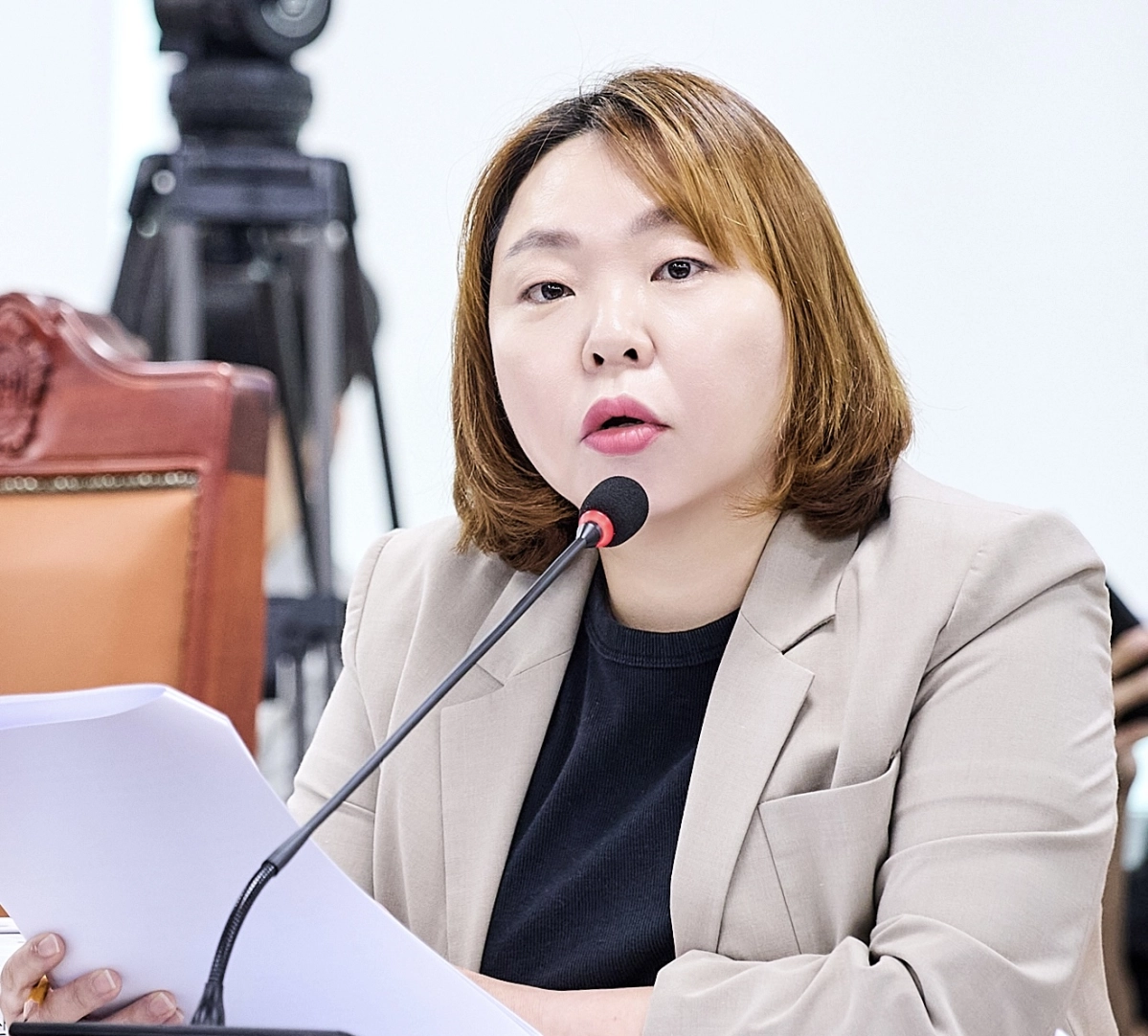 ▲전자영 의원이 14일 제393회 임시회 제1차 의회운영위원회 회의에서 발언하고 있다. (사진=경기도의회)