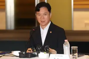 예비 아빠들 ‘출산 전 휴직’… 유산·사산땐 최대 5일 휴가