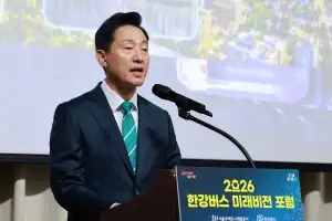 한강버스 운항 1주년… 이용객 60만명·만족도 97%