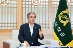 전남대 AI·반도체 초격차 인재 키워 세계 100대 대학 도약