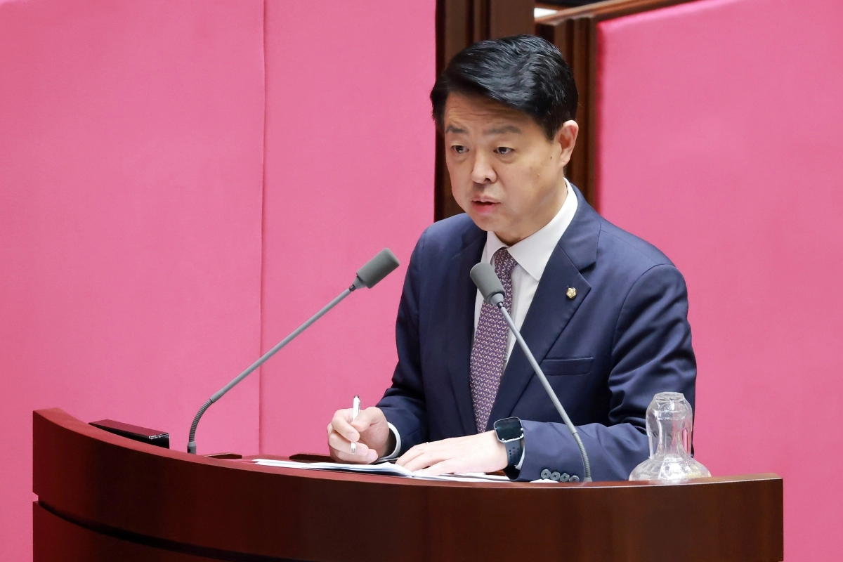 더불어민주당 김영호 의원이 14일 국회에서 열린 정기국회 제8차 본회의 교육·사회·문화 분야 대정부질문에서 한성숙 국무총리에게 질문하고 있다. 2026.9.14 연합뉴스