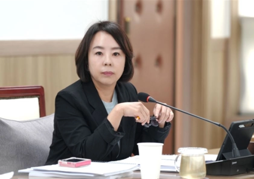 질의하는 오지연 의원. 하남시의회 제공