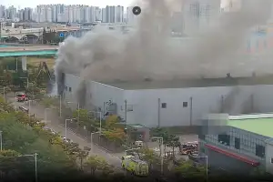 인천 경서동 물류창고 서 불…소방 대응 1단계 발령