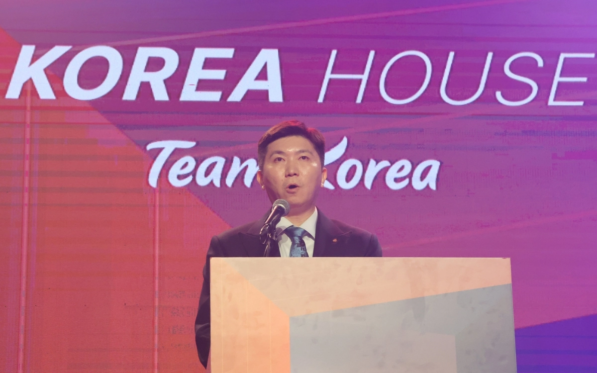 유승민 대한체육회장이 2026 아이치·나고야아시안게임 개막을 하루 앞둔 18일 일본 나고야에 마련된 코리아하우스에서 열린 개관식에서 환영사를 하고 있다. 2026.9.18 나고야 연합뉴스