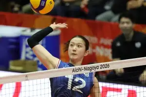 배구 져서 얼마나 분했으면 눈물을…“악몽 되풀이하고 싶지 않았다” 이번엔 미소 활짝
