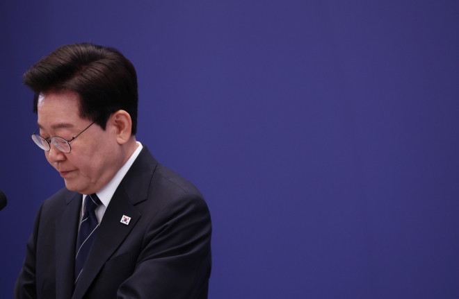 인사·세제 몸 낮춘 李대통령… 추석 전 지지율 반등 기대