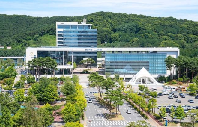 ‘불금 오후 1시 퇴근’ 충남 천안시, 주 4.5일제 시동