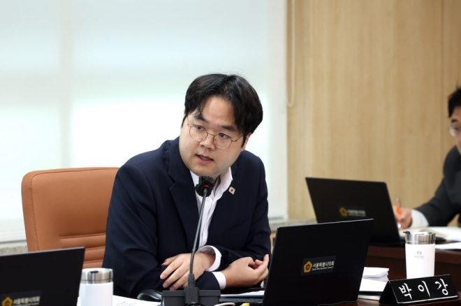 박이강 서울시의원, 모아타운 등 소규모주택 정비사업 지원 강화 조례 본회의 통과