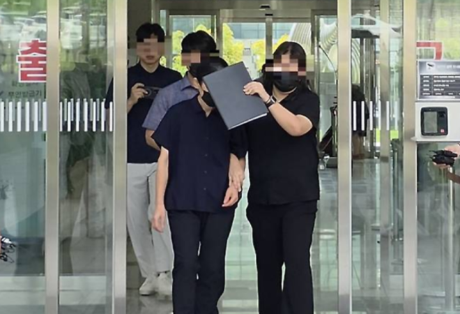 38시간 쇠사슬 결박…천안 교회서 사망 아동 외조모·목사 혐의 인정