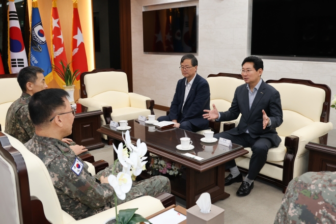 이상일 용인시장, 추석 앞두고 군 장병·소방대원 격려