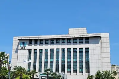 접근금지 명령에 아내 보복살해한 전직 경찰관… ‘강도살인’ 혐의 추가 구속 기소