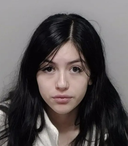 카를라 이바라(18)는 생후 1개월 된 아들을 유기한 혐의로 기소됐다. 베이사르 카운티 보안관 사무소